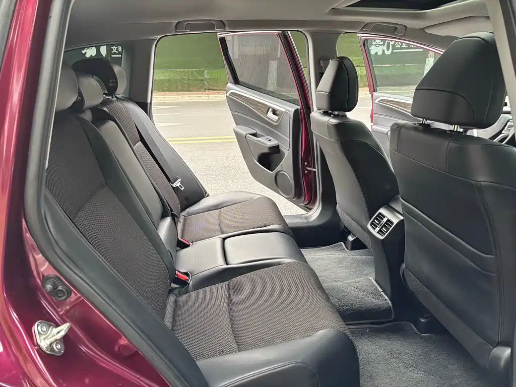 Honda Jade 2019 — фото 17
