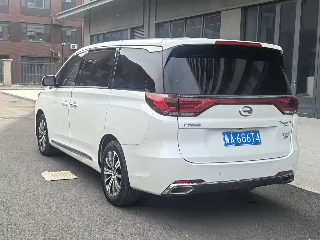 GAC Motor Trumpchi M8 2018 — фото 7