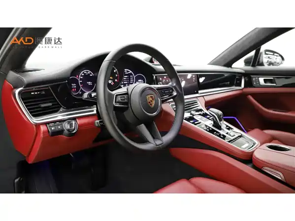 Porsche Panamera 2022