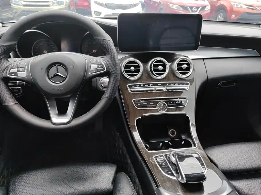 Mercedes-Benz C-Class 2016 — фото 12
