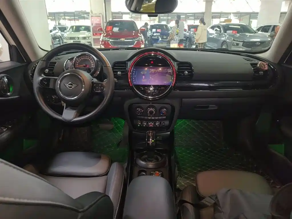 MINI Clubman 2021 — фото 10