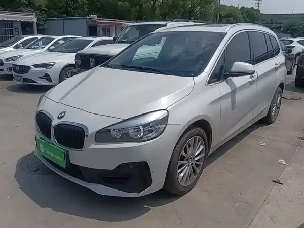 BMW 2 Series Wagon 2019