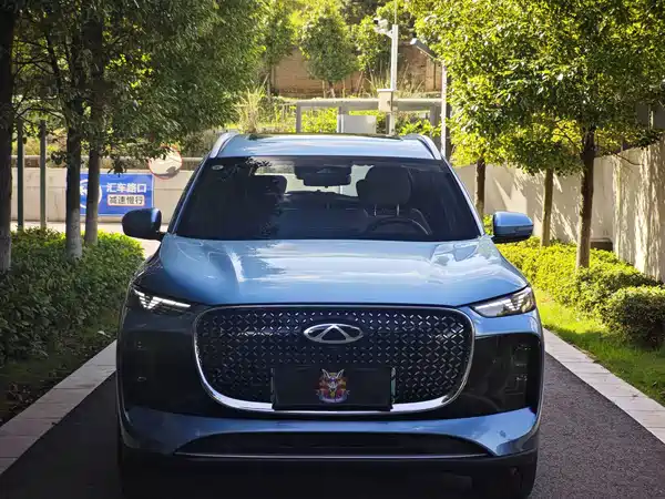 Chery Tiggo 8 PLUS C-DM 2025