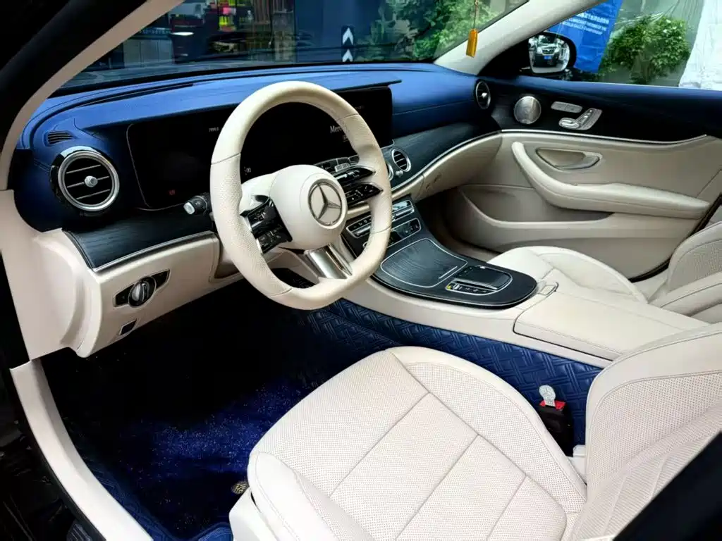 Mercedes-Benz E-Class 2021 — фото 8