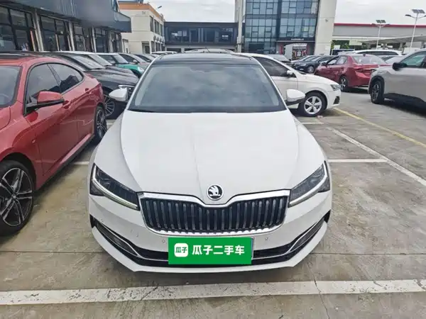 Skoda Superb 2024