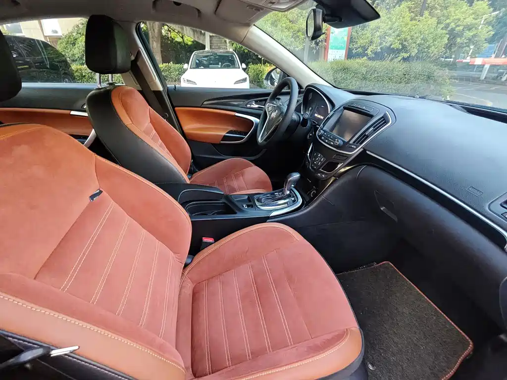 Buick Regal 2015 — фото 15