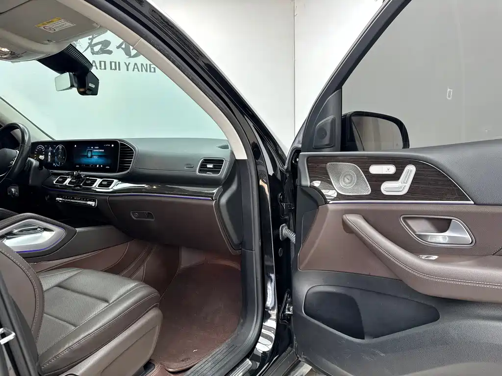 Mercedes-Benz GLE 2021 — фото 14