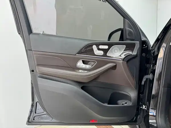 Mercedes-Benz GLE 2021