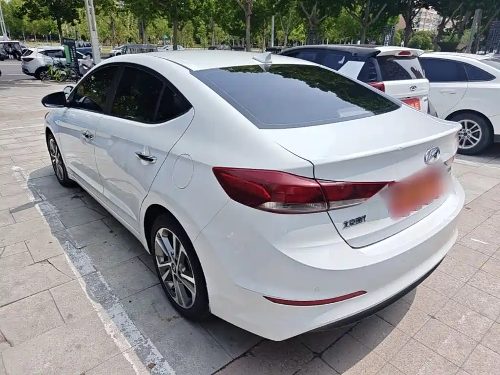 Hyundai Celesta 2018 — фото 5