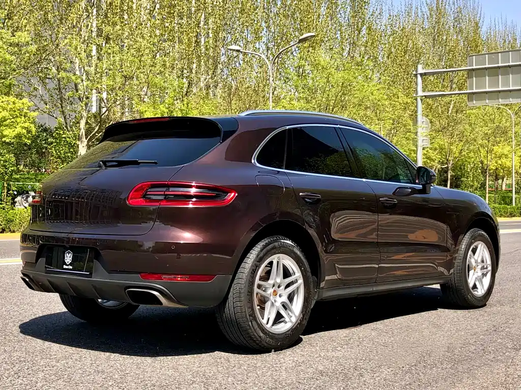 Porsche Macan 2017 — фото 6
