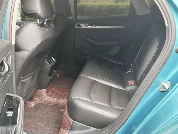 Geely Xingrui 2021