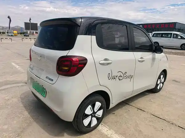 Wuling Hongguang MINIEV 2025