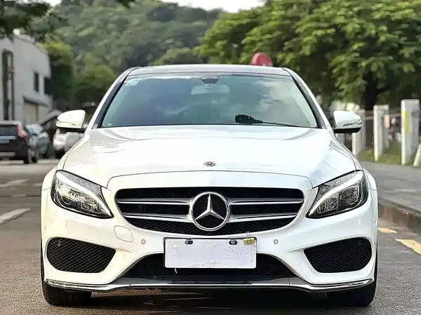 Mercedes-Benz C-Class 2018