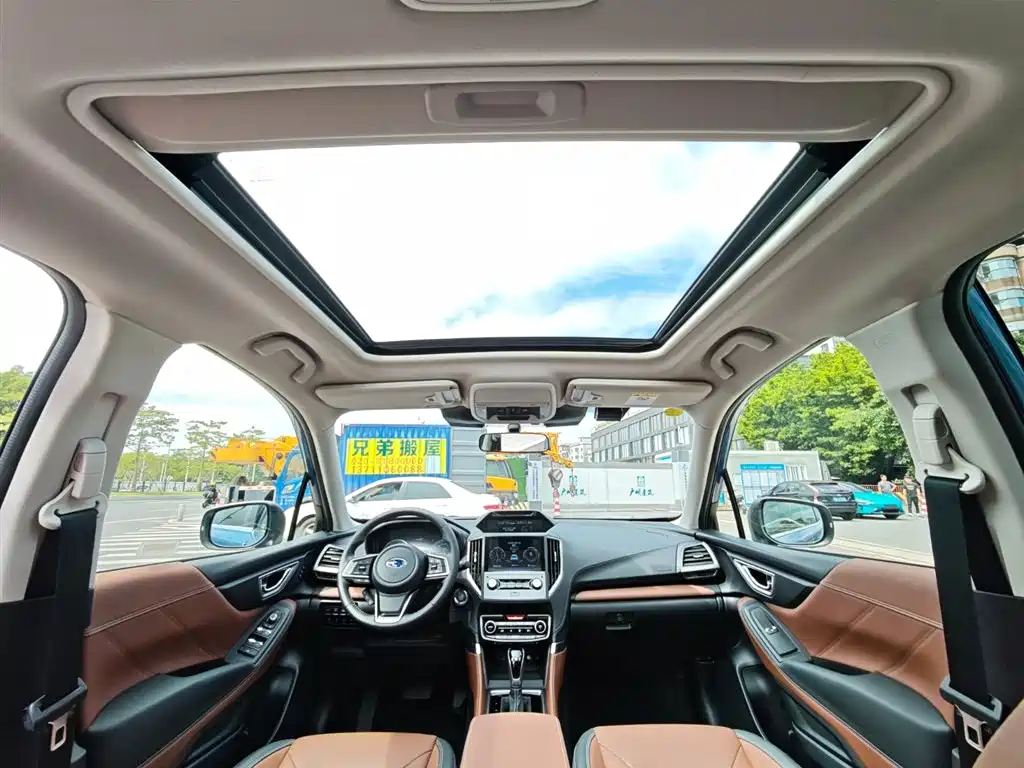 Subaru Forester 2023 — фото 19