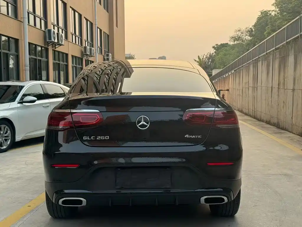 Mercedes-Benz GLC Coupe 2023 — фото 13