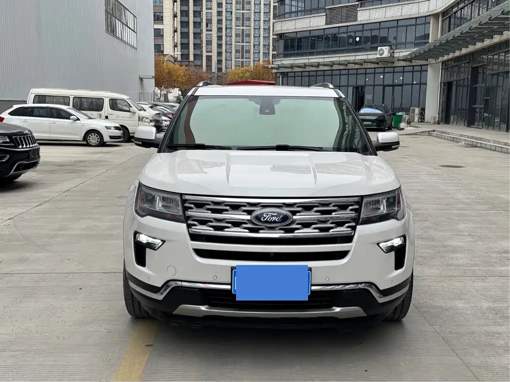 Ford Explorer 2019 — фото 2