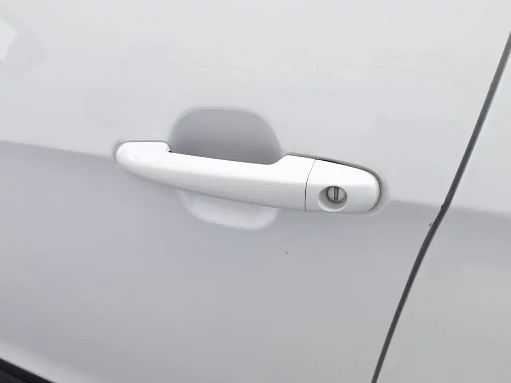 Geely Vision X3 2020 — фото 18
