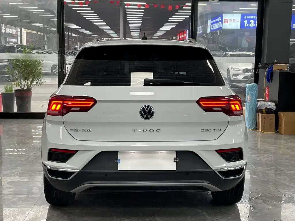 Volkswagen T-Roc 2022 — фото 15