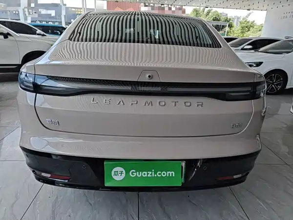 Leapmotor B01 2025