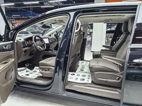 Volkswagen Viloran 2022