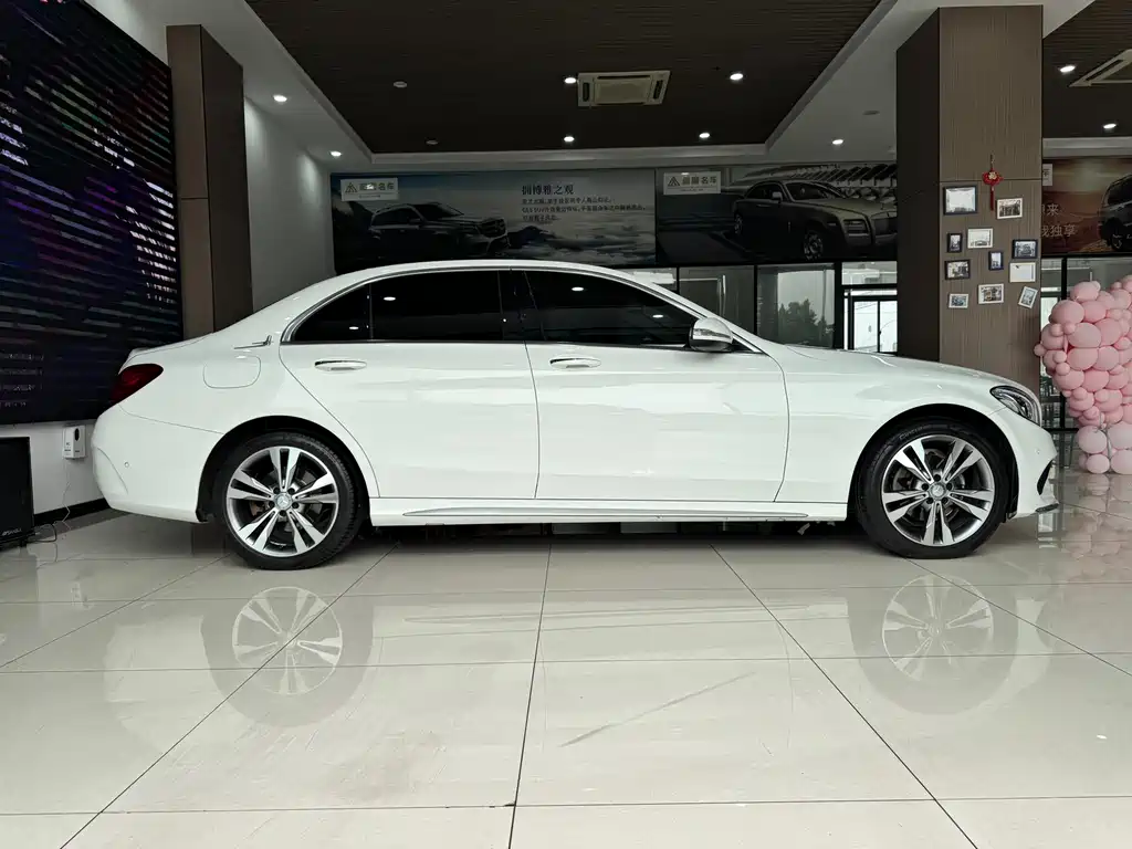 Mercedes-Benz C-Class 2015 — фото 8