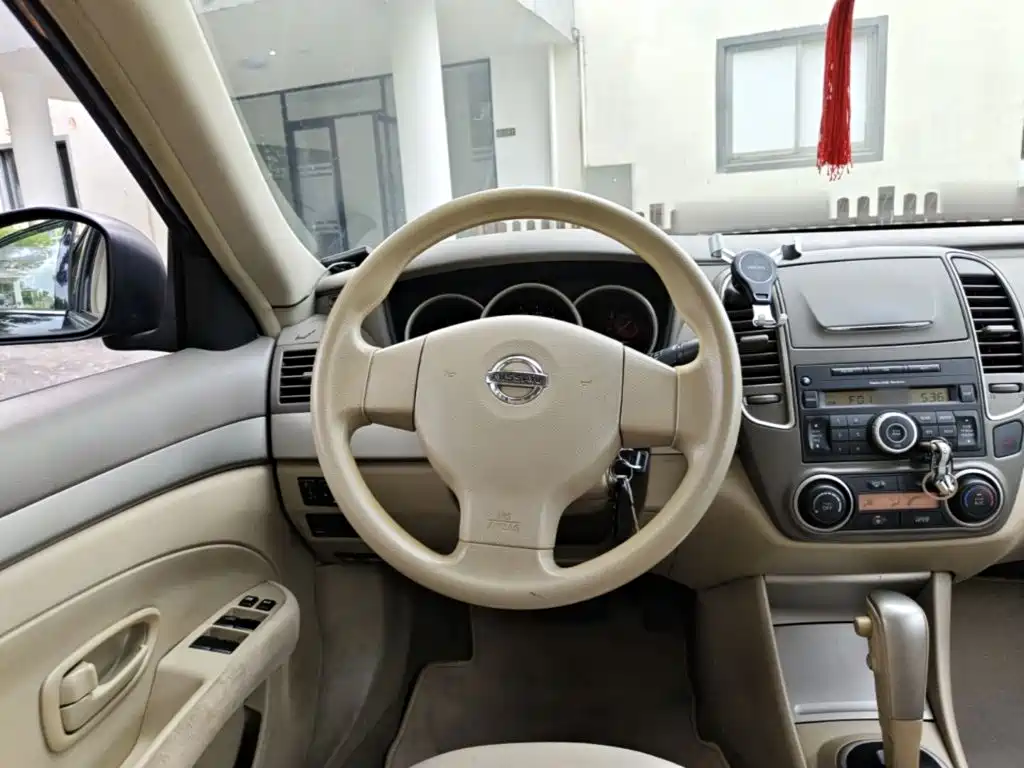 Nissan Sylphy 2017 — фото 11