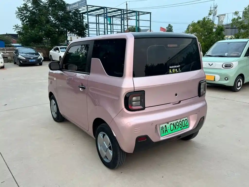 Geely Galaxy Panda 2023