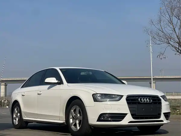 Audi A4L 2013
