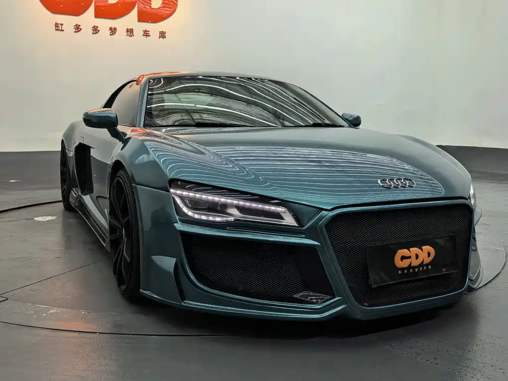 Audi R8 2014 — фото 11