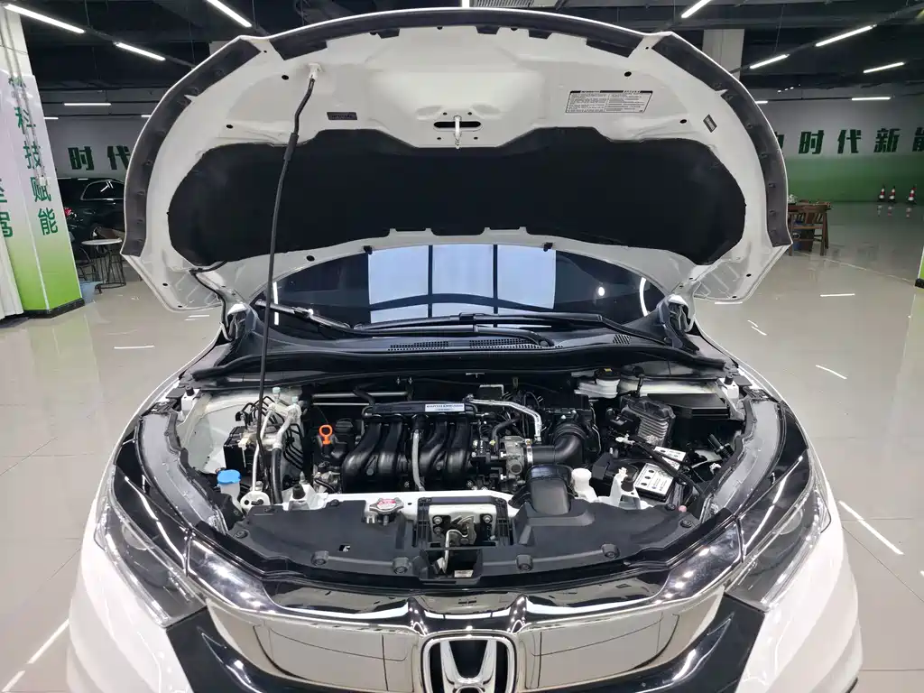 Honda Vezel 2022 — фото 25