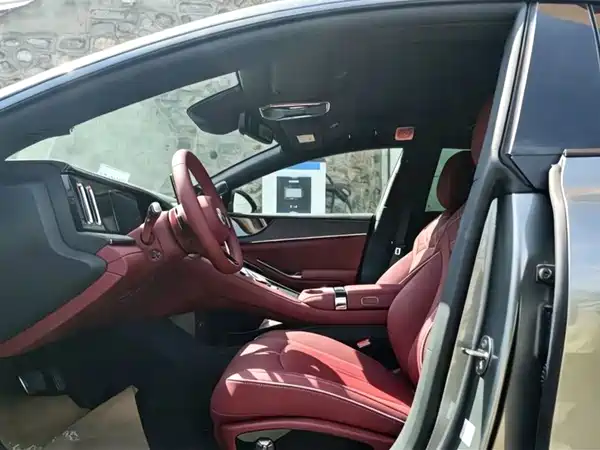 Denza Z9GT 2026