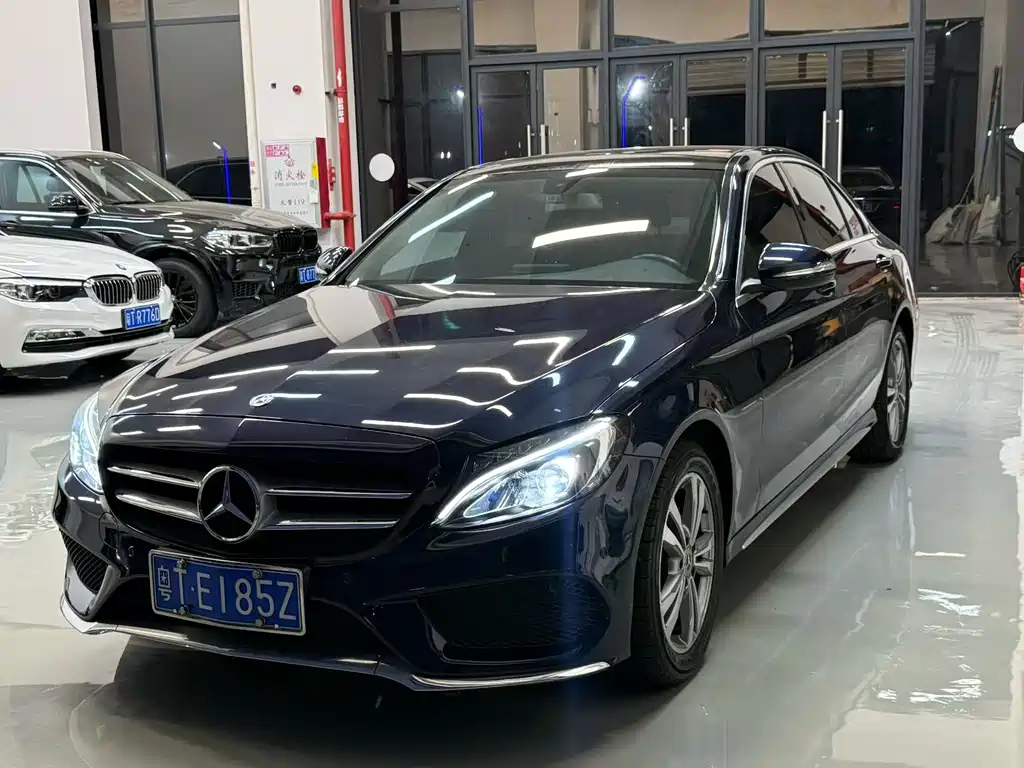 Mercedes-Benz C-Class 2018 — фото 1