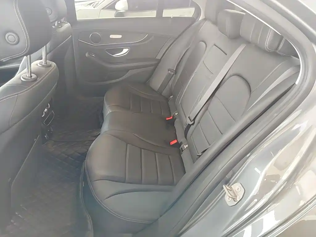 Mercedes-Benz C-Class 2020 — фото 17