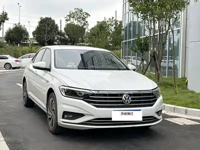 Volkswagen Sagitar 2022
