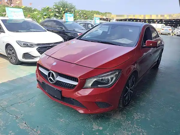 Mercedes-Benz CLA 2015