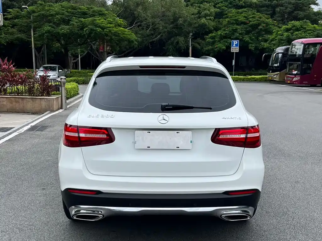 Mercedes-Benz GLC 2016