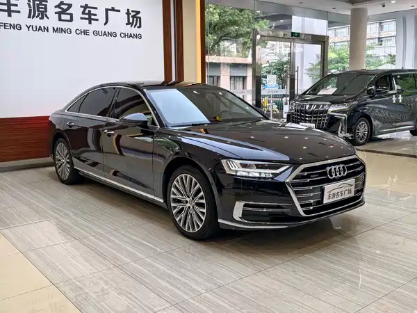 Audi A8 2021