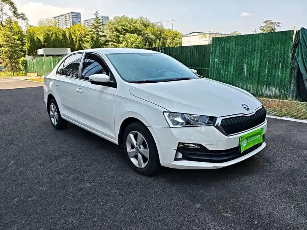 Skoda Rapid 2021 — фото 4