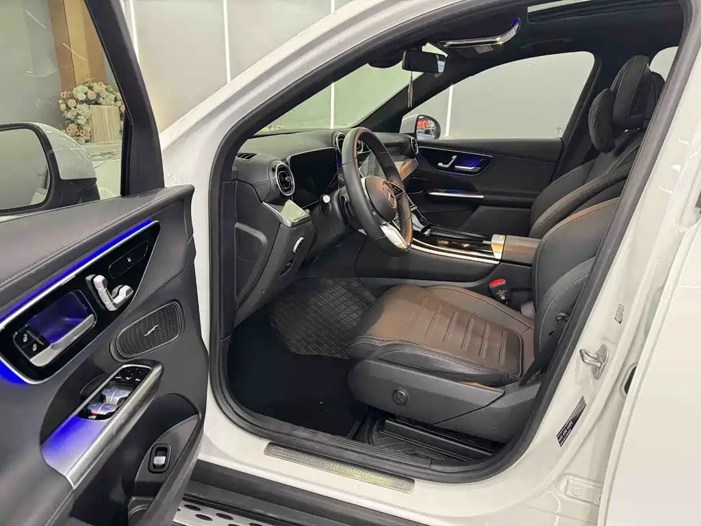 Mercedes-Benz GLC 2024