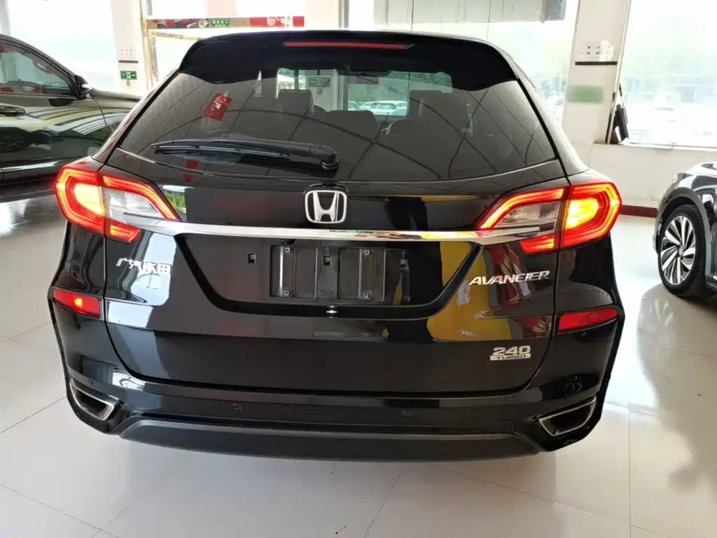 Honda Avancier 2019 — фото 6