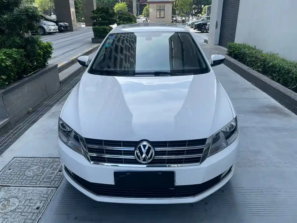 Volkswagen Gran Lavida 2015 — фото 2