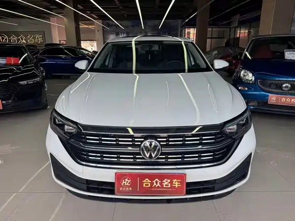 Volkswagen Sagitar 2024