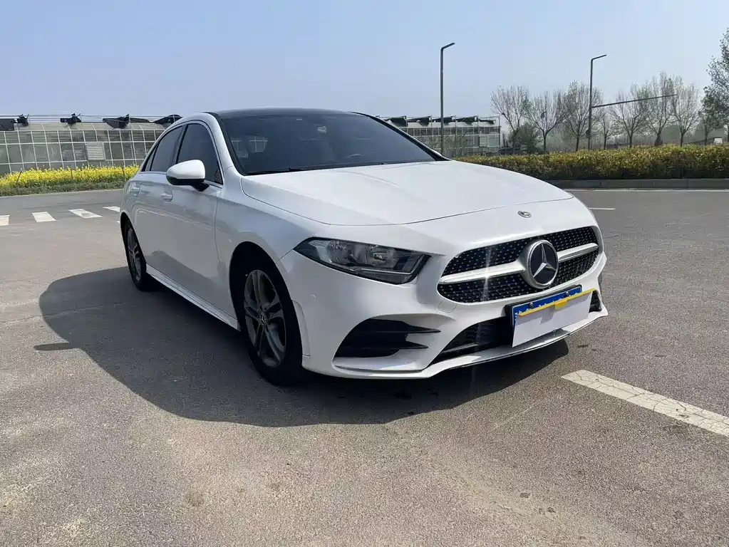 Mercedes-Benz A-Class 2021 — фото 3
