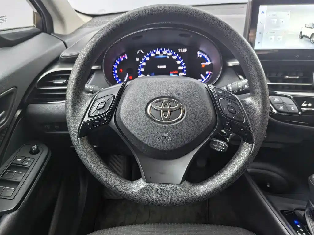 Toyota IZOA 2023 — фото 18