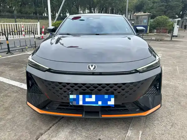 Changan UNI-V 2024