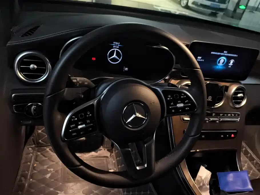 Mercedes-Benz GLC 2022 — фото 15