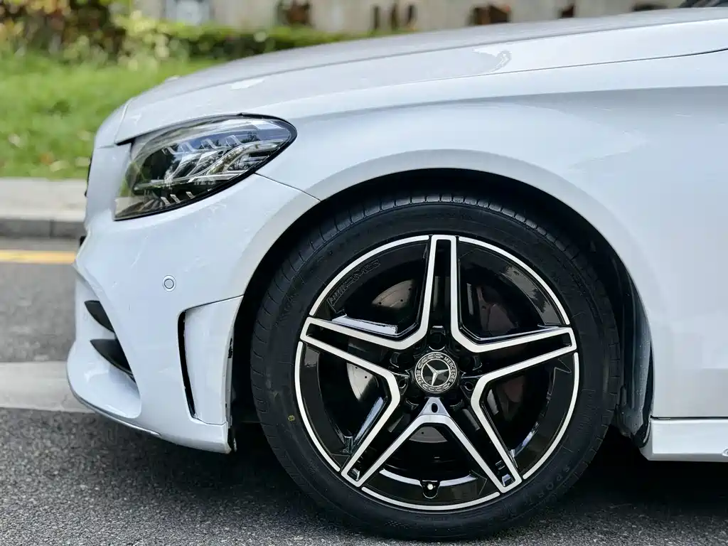 Mercedes-Benz C-Class 2022 — фото 10