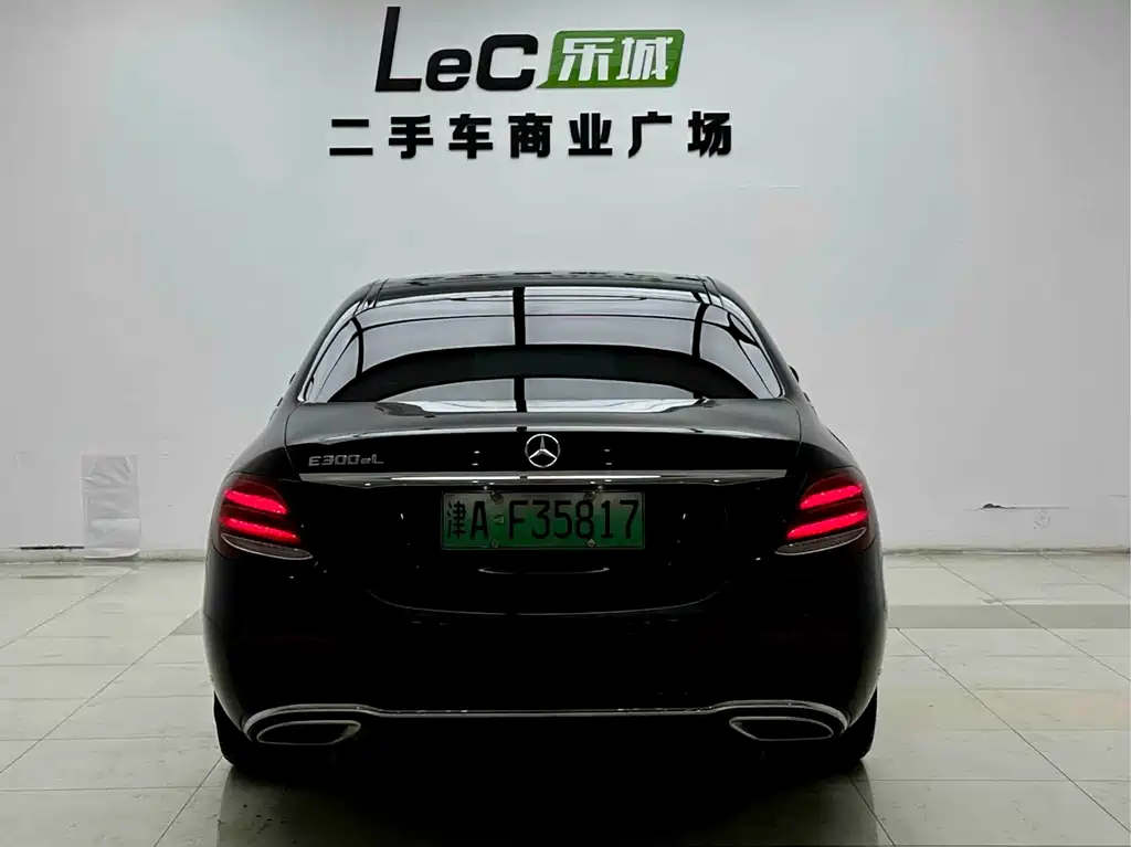 Mercedes-Benz E-Class New Energy 2020 — фото 4