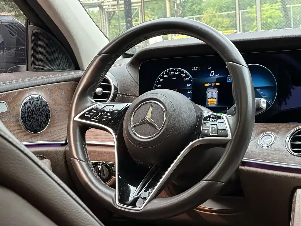 Mercedes-Benz E-Class New Energy 2023 — фото 12