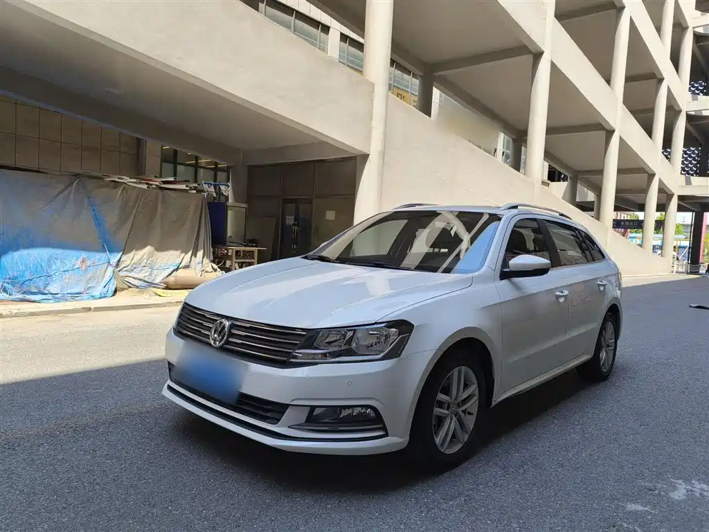Volkswagen Gran Lavida 2017 — фото 2